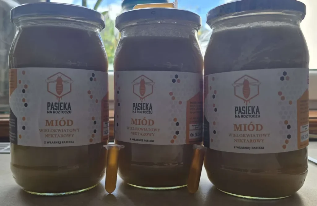 Miód dla mrówek ze sklepu Pasieki na Roztoczu.